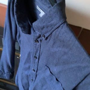 Men’s Small soft cotton Uniqlo button up